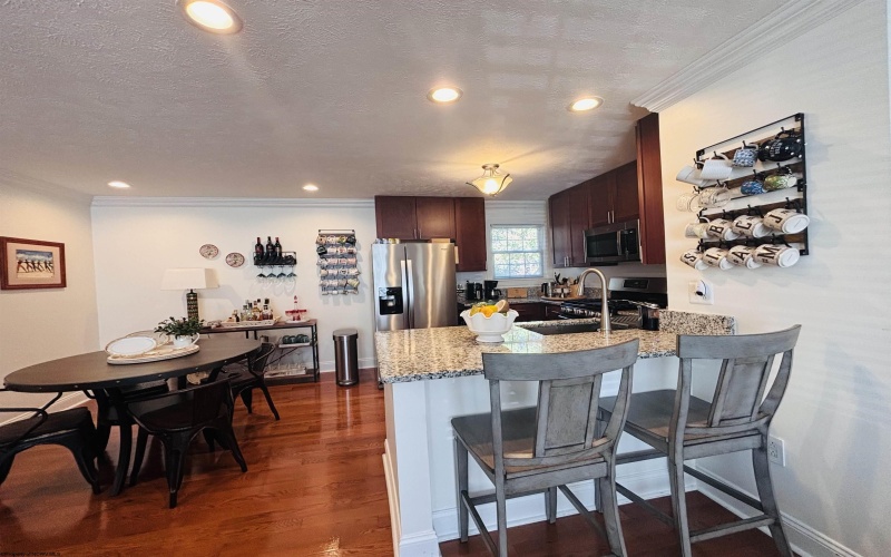9 Five Forks Drive, Morgantown, West Virginia 26508, 2 Bedroom Bedrooms, 5 Room Rooms,2 BathroomBathrooms,Single Family Attached,For Sale,Five Forks,0,10167502