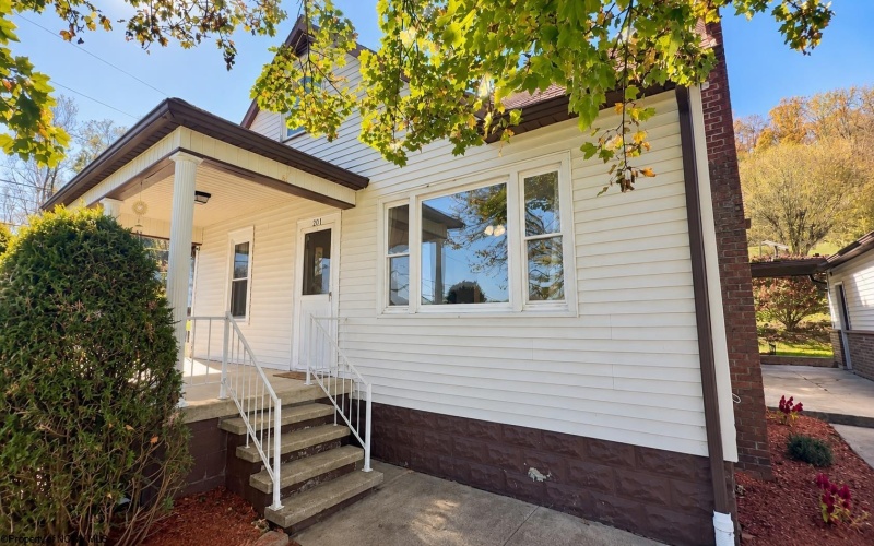 201 Moritz Avenue, Grafton, West Virginia 26354, 3 Bedroom Bedrooms, 7 Room Rooms,1 BathroomBathrooms,Single Family Detached,For Sale,Moritz,0,10167499 201 Moritz Avenue, Grafton, West Virginia 26354, 3 Bedroom Bedrooms, 7 Room Rooms,1 BathroomBathrooms,Single Family Detached,For Sale,Moritz,0,10167499