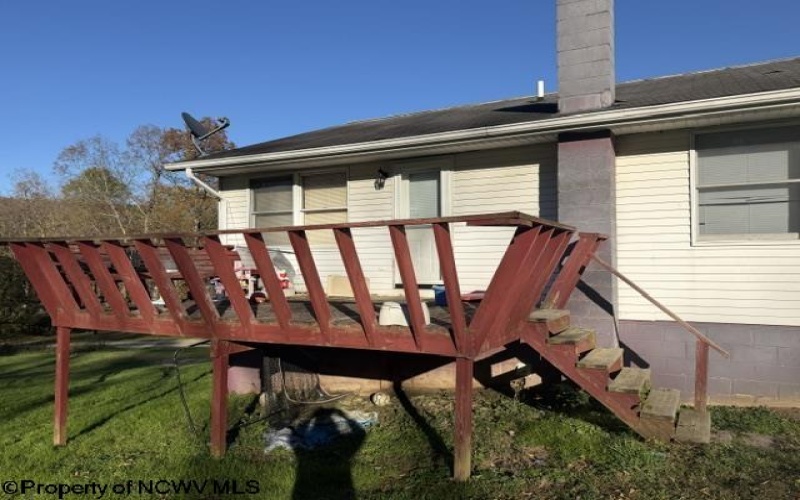 125 Beacon Street, Belington, West Virginia 26250, 4 Bedroom Bedrooms, 6 Room Rooms,2 BathroomBathrooms,Single Family Detached,For Sale,Beacon,0,10167497