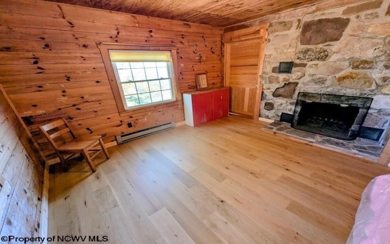 483 High Road, Franklin, West Virginia 26807, 2 Bedroom Bedrooms, 6 Room Rooms,1 BathroomBathrooms,Single Family Detached,For Sale,High,0,10156928