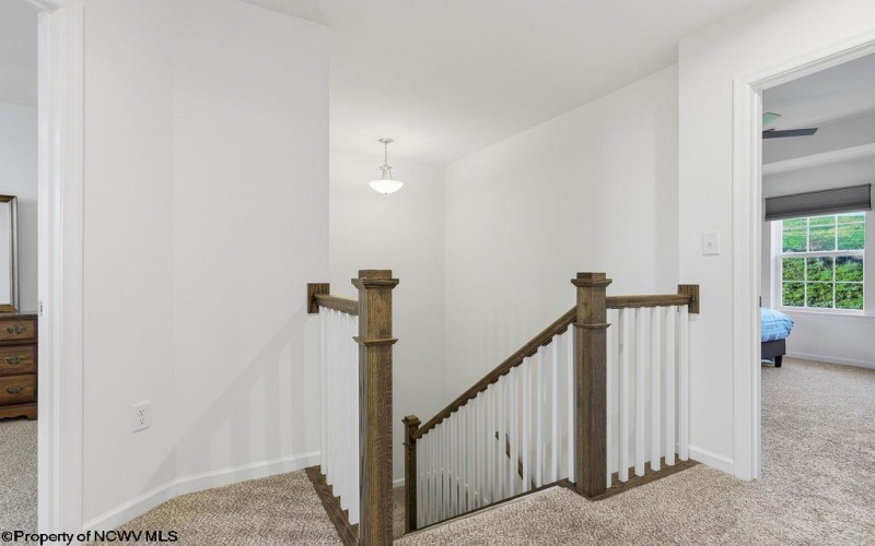 33 Dover Court, Bridgeport, West Virginia 26330, 3 Bedroom Bedrooms, 9 Room Rooms,2 BathroomBathrooms,Single Family Attached,For Sale,Dover,0,10167520
