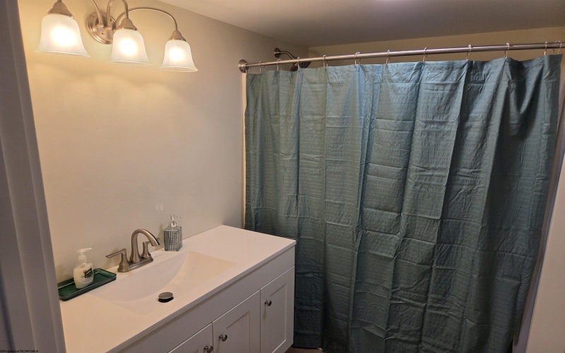 445 Center Street, Morgantown, West Virginia 26505, 2 Bedroom Bedrooms, 4 Room Rooms,1 BathroomBathrooms,Residential Rentals,For Rent,Center,0,10167511 445 Center Street, Morgantown, West Virginia 26505, 2 Bedroom Bedrooms, 4 Room Rooms,1 BathroomBathrooms,Residential Rentals,For Rent,Center,0,10167511