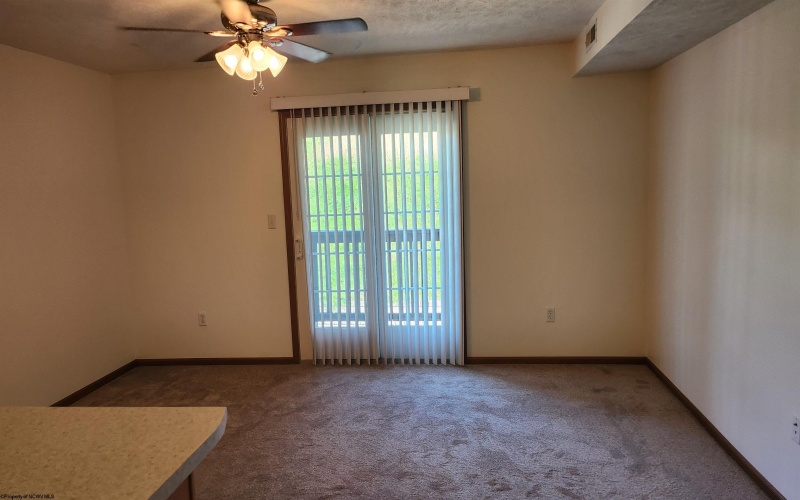 434 Creekside Drive, Morgantown, West Virginia 26508, 2 Bedroom Bedrooms, 4 Room Rooms,2 BathroomBathrooms,Single Family Attached,For Sale,Creekside,0,10167518