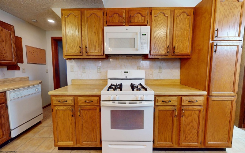 236 & 238 MAPLE Avenue, Grafton, West Virginia 26354, 0 , 0 ,0,Multi-unit/income,For Sale,MAPLE,0,10167522