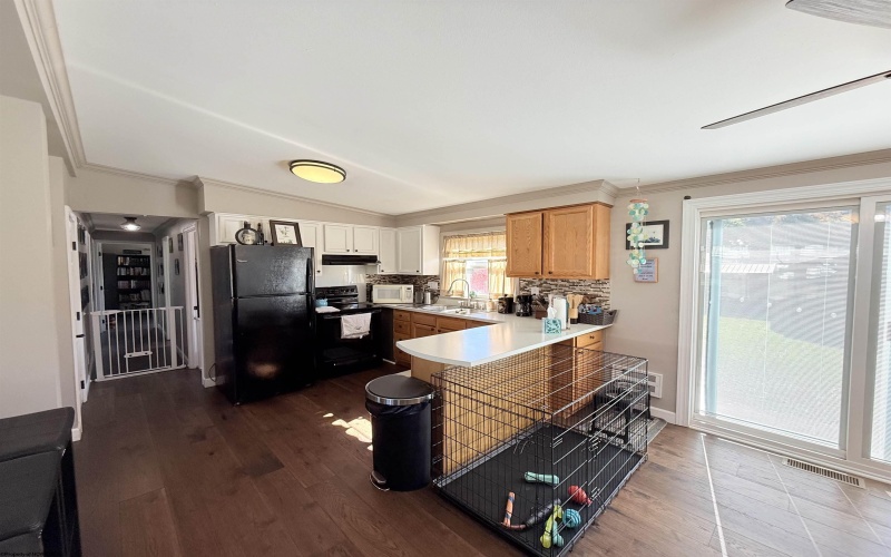222 Ferndale Drive, Elkins, West Virginia 26241, 3 Bedroom Bedrooms, 6 Room Rooms,1 BathroomBathrooms,Single Family Detached,For Sale,Ferndale,0,10167540