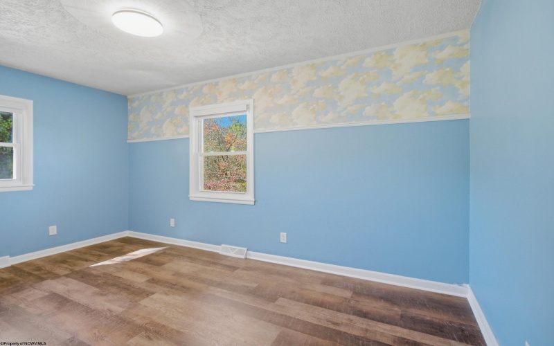 595 Owens Avenue, Fairmont, West Virginia 26554, 3 Bedroom Bedrooms, 6 Room Rooms,1 BathroomBathrooms,Single Family Detached,For Sale,Owens,0,10167537