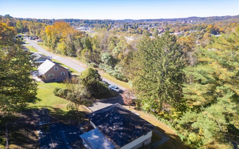 595 Owens Avenue, Fairmont, West Virginia 26554, 3 Bedroom Bedrooms, 6 Room Rooms,1 BathroomBathrooms,Single Family Detached,For Sale,Owens,0,10167537