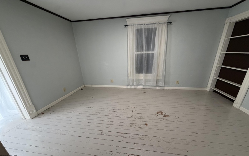 355 Wilson Street, Clarksburg, West Virginia 26301, 3 Bedroom Bedrooms, 7 Room Rooms,1 BathroomBathrooms,Single Family Detached,For Sale,Wilson,0,10167535