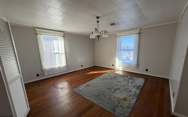 355 Wilson Street, Clarksburg, West Virginia 26301, 3 Bedroom Bedrooms, 7 Room Rooms,1 BathroomBathrooms,Single Family Detached,For Sale,Wilson,0,10167535