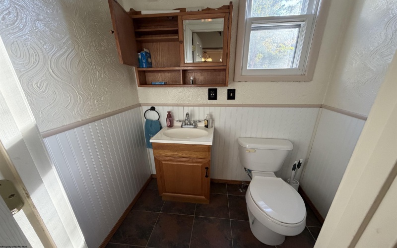 355 Wilson Street, Clarksburg, West Virginia 26301, 3 Bedroom Bedrooms, 7 Room Rooms,1 BathroomBathrooms,Single Family Detached,For Sale,Wilson,0,10167535