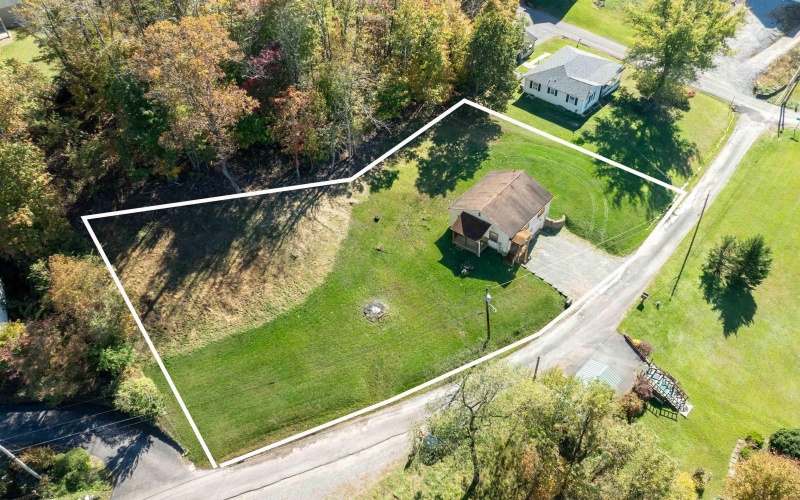 14 Huckleberry Lane, Morgantown, West Virginia 26508, 2 Bedroom Bedrooms, 5 Room Rooms,1 BathroomBathrooms,Single Family Detached,For Sale,Huckleberry,0,10167532
