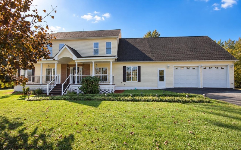 1098 Brookings Drive, Morgantown, West Virginia 26508, 5 Bedroom Bedrooms, 15 Room Rooms,5 BathroomBathrooms,Single Family Detached,For Sale,Brookings,0,10167529