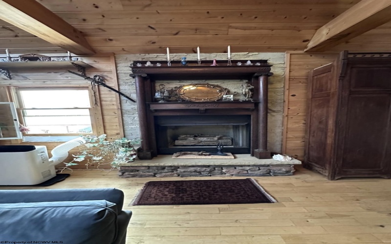 717 Lakeview Drive, Horner, West Virginia 26372, 3 Bedroom Bedrooms, 7 Room Rooms,3 BathroomBathrooms,Single Family Detached,For Sale,Lakeview,0,10167534