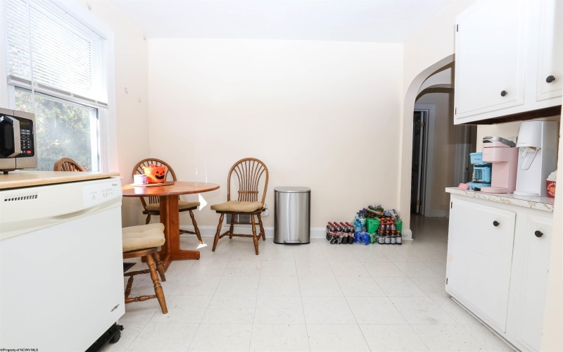 228 Cornell Avenue, Morgantown, West Virginia 26508, 3 Bedroom Bedrooms, 5 Room Rooms,2 BathroomBathrooms,Residential Rentals,For Rent,Cornell,0,10167570