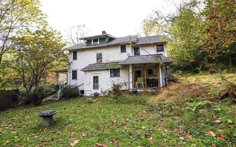 108 Cornell Avenue, Morgantown, West Virginia 26505, 3 Bedroom Bedrooms, 7 Room Rooms,3 BathroomBathrooms,Residential Rentals,For Rent,Cornell,0,10167574