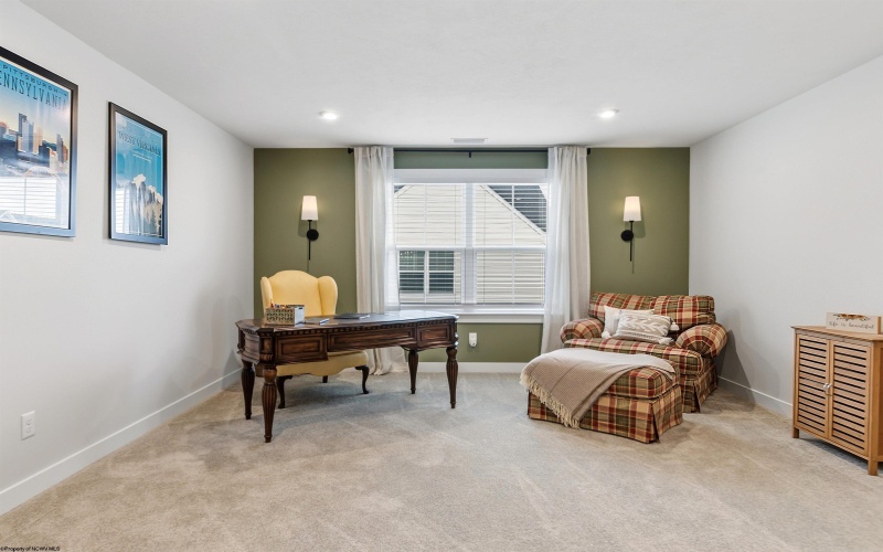 211 Norwood Court, Morgantown, West Virginia 26508, 5 Bedroom Bedrooms, 10 Room Rooms,4 BathroomBathrooms,Single Family Detached,For Sale,Norwood,0,10164026