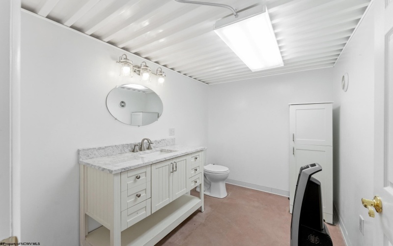 3574 Freedom Highway, Fairmont, West Virginia 26554, 3 Bedroom Bedrooms, 12 Room Rooms,3 BathroomBathrooms,Single Family Detached,For Sale,Freedom,0,10167557