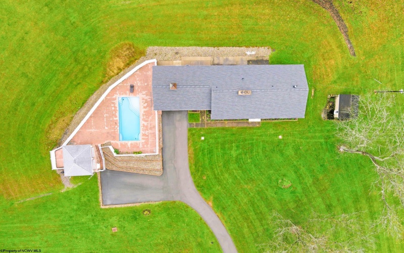 3574 Freedom Highway, Fairmont, West Virginia 26554, 3 Bedroom Bedrooms, 12 Room Rooms,3 BathroomBathrooms,Single Family Detached,For Sale,Freedom,0,10167557