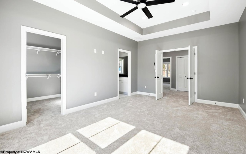 202 Sabre Court, Morgantown, West Virginia 26508, 3 Bedroom Bedrooms, 8 Room Rooms,3 BathroomBathrooms,Single Family Detached,For Sale,Sabre,0,10167603