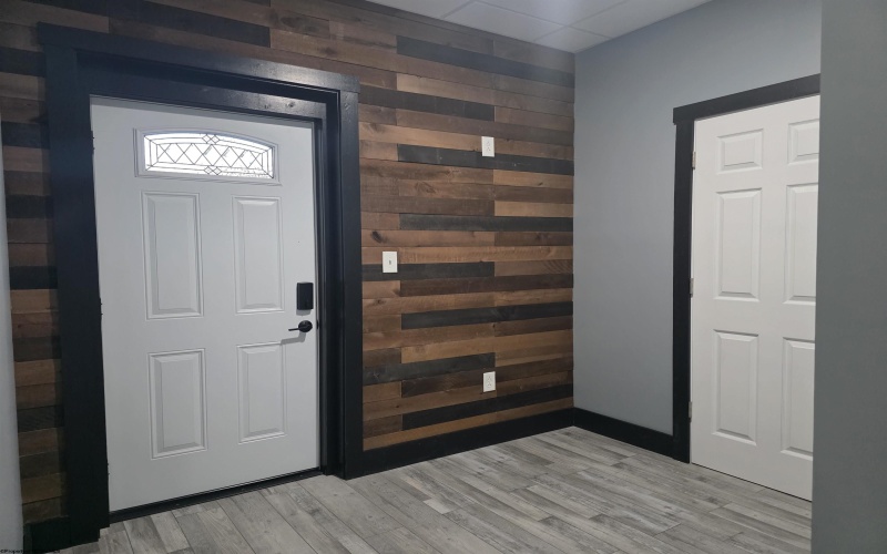 401 Pike Street, Shinnston, West Virginia 26431, 2 Bedroom Bedrooms, 5 Room Rooms,1 BathroomBathrooms,Residential Rentals,For Rent,Pike,0,10167619