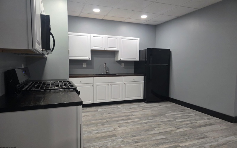 401 Pike Street, Shinnston, West Virginia 26431, 2 Bedroom Bedrooms, 5 Room Rooms,1 BathroomBathrooms,Residential Rentals,For Rent,Pike,0,10167619