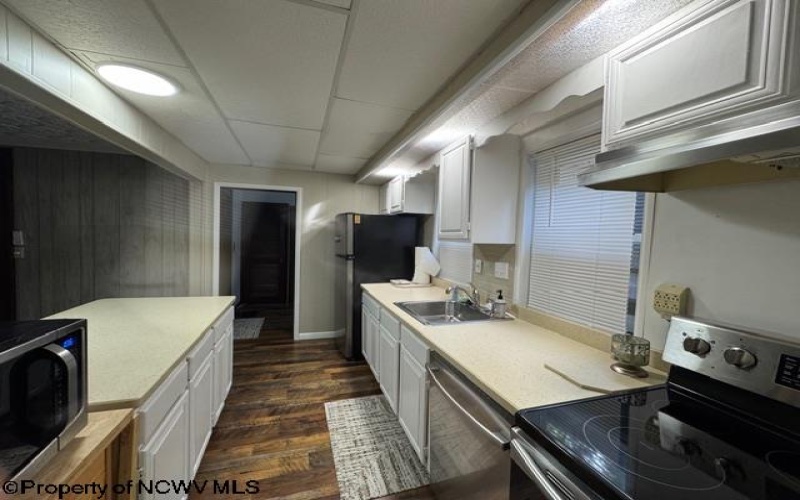 207 Morgantown Street, Kingwood, West Virginia 26537-1360, 3 Bedroom Bedrooms, 6 Room Rooms,2 BathroomBathrooms,Residential Rentals,For Rent,Morgantown,0,10167620