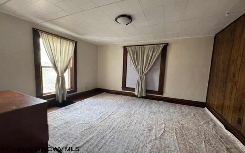 207 Morgantown Street, Kingwood, West Virginia 26537-1360, 3 Bedroom Bedrooms, 6 Room Rooms,2 BathroomBathrooms,Residential Rentals,For Rent,Morgantown,0,10167620