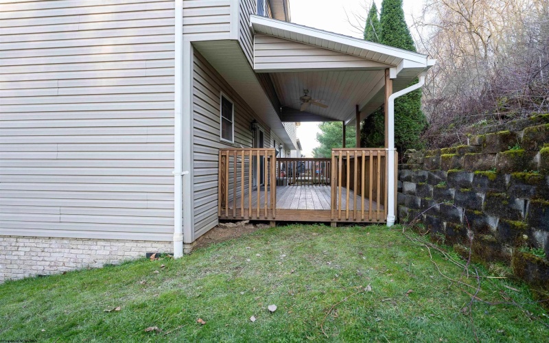 846 Tremont Street, Morgantown, West Virginia 26505, 3 Bedrooms Bedrooms, 6 Rooms Rooms,2 BathroomsBathrooms,Single Family Attached,For Sale,Tremont,10153187
